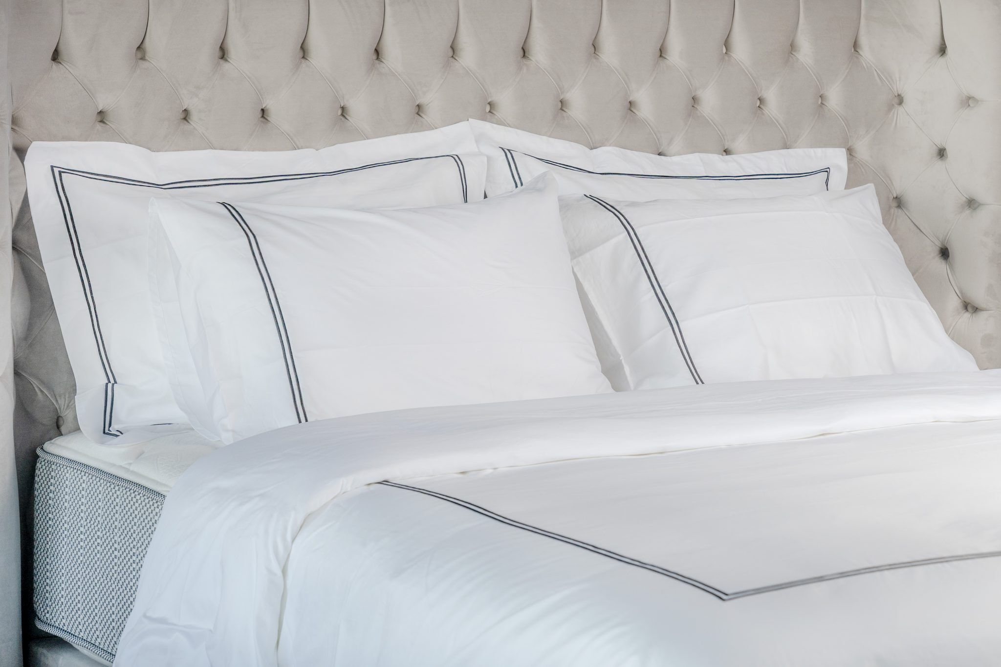 Black Embroidery Bed Linen in Bahrain at Best Price | Bed Center